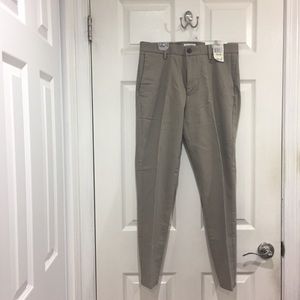 NWT Dockers Slim Tapered Fit Signature Khaki
